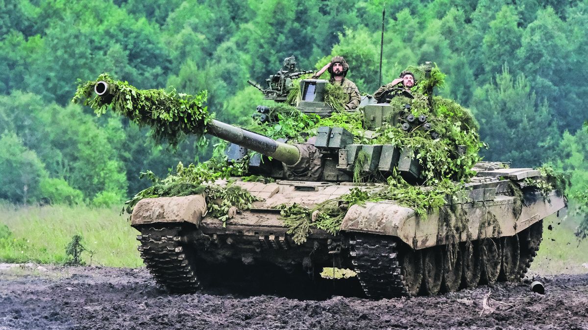 Modernizace tanků drhne, chybí součástky
